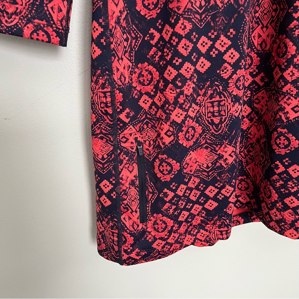 Title Nine Women’s Mercury Abstract Hooded Dress Size XL Long Sleeves Athletic - Picture 4 of 12